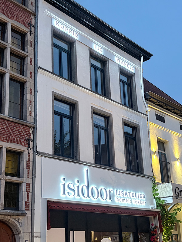 Isidoor ijs Turnhout
